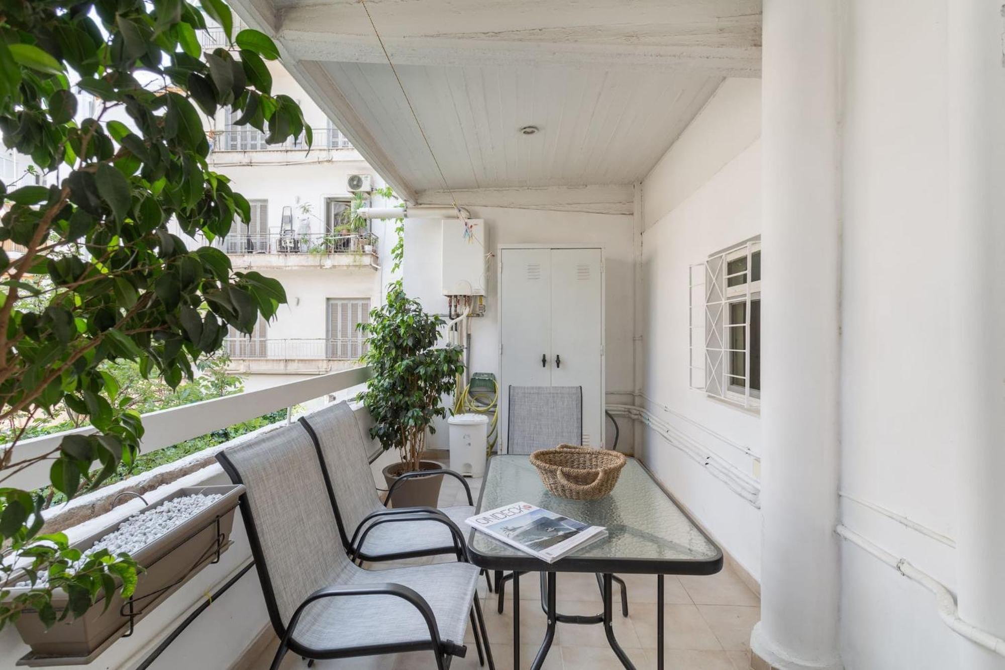 Fresh Detailed Stylish Apartment At Acropolis เอเธนส์ ภายนอก รูปภาพ
